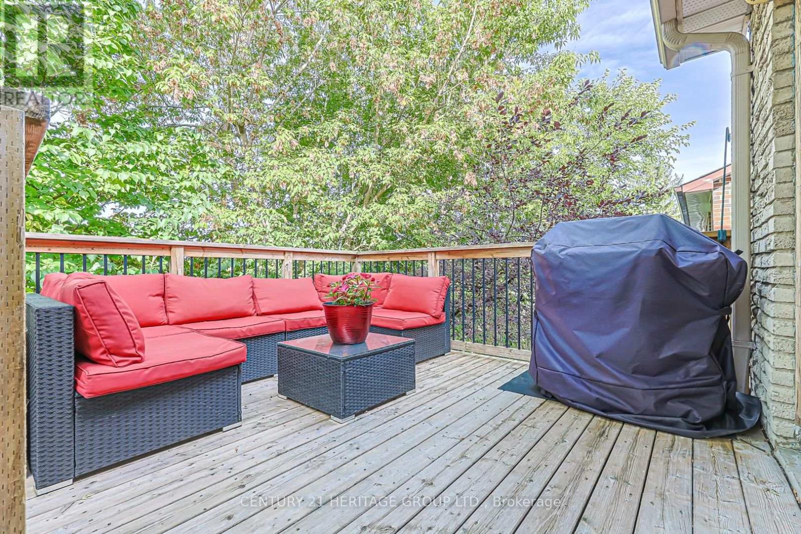 66 Howlett Avenue Property Photo 44