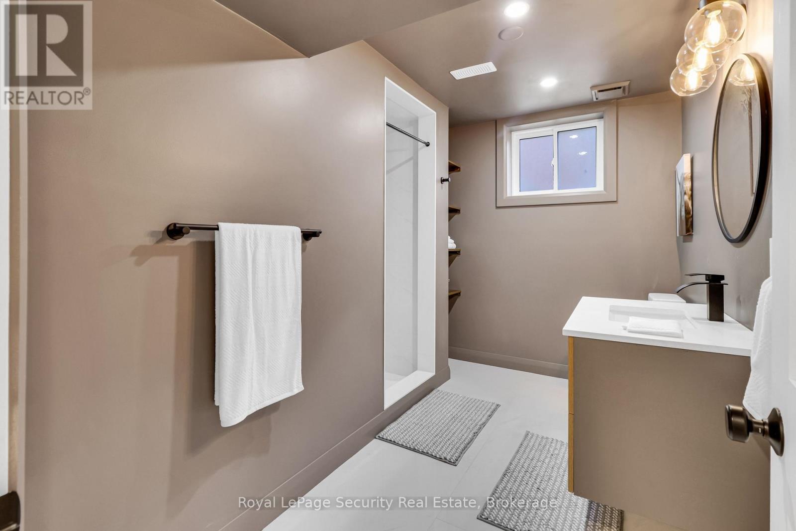 1045 Lebanon Drive Property Photo 27