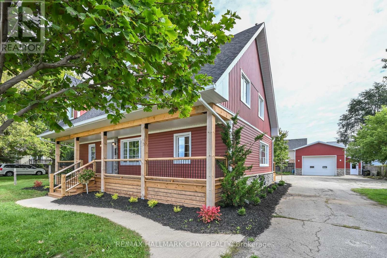 295 King Street N Property Photo 2