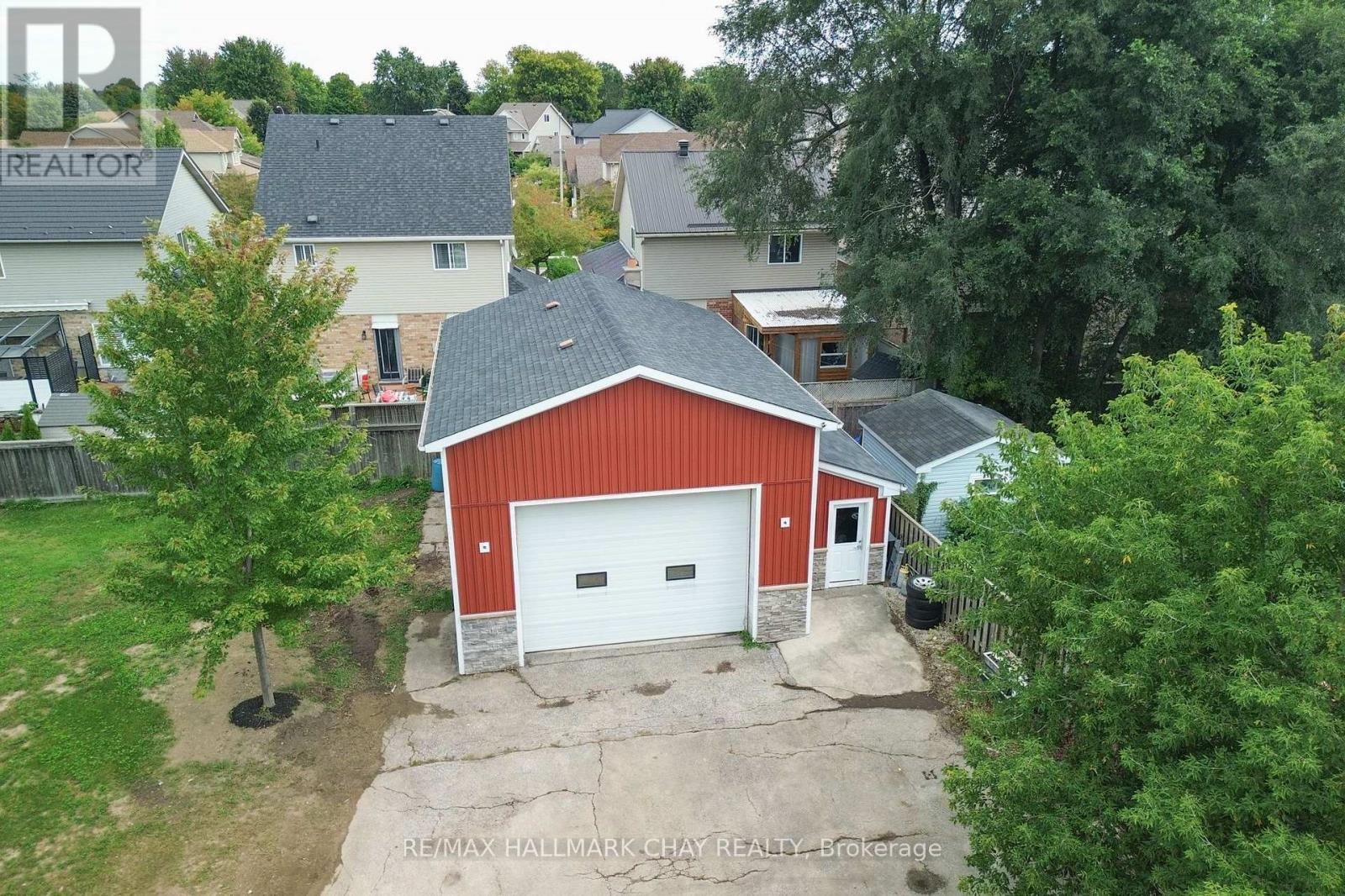 295 King Street N Property Photo 49