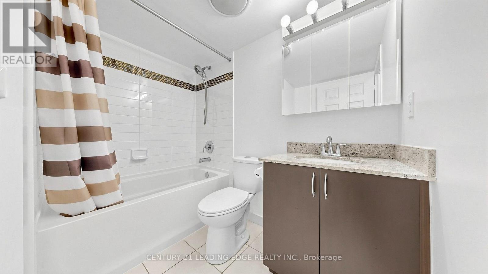 Lph5 - 75 King William Crescent Property Photo 18