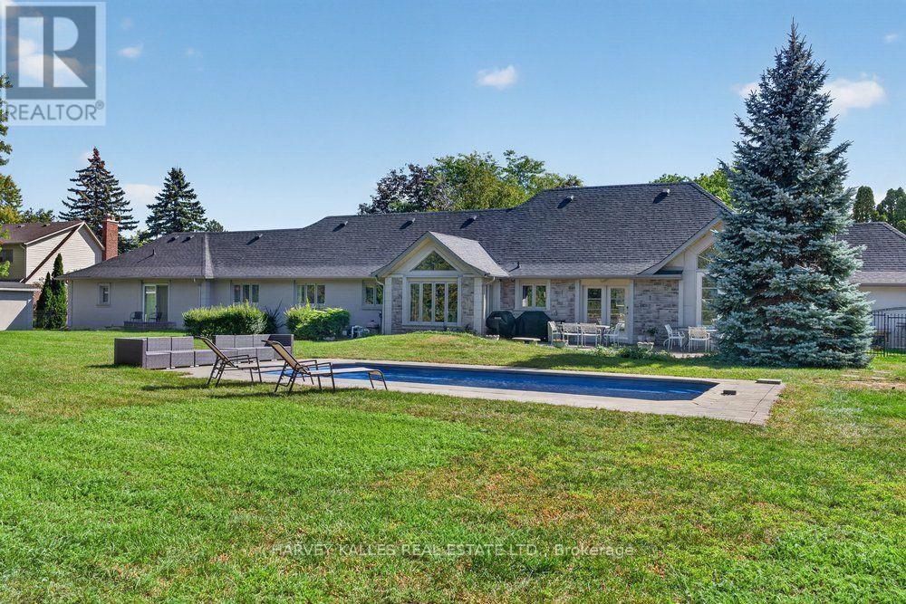 28 Putting Green Crescent Property Photo 39