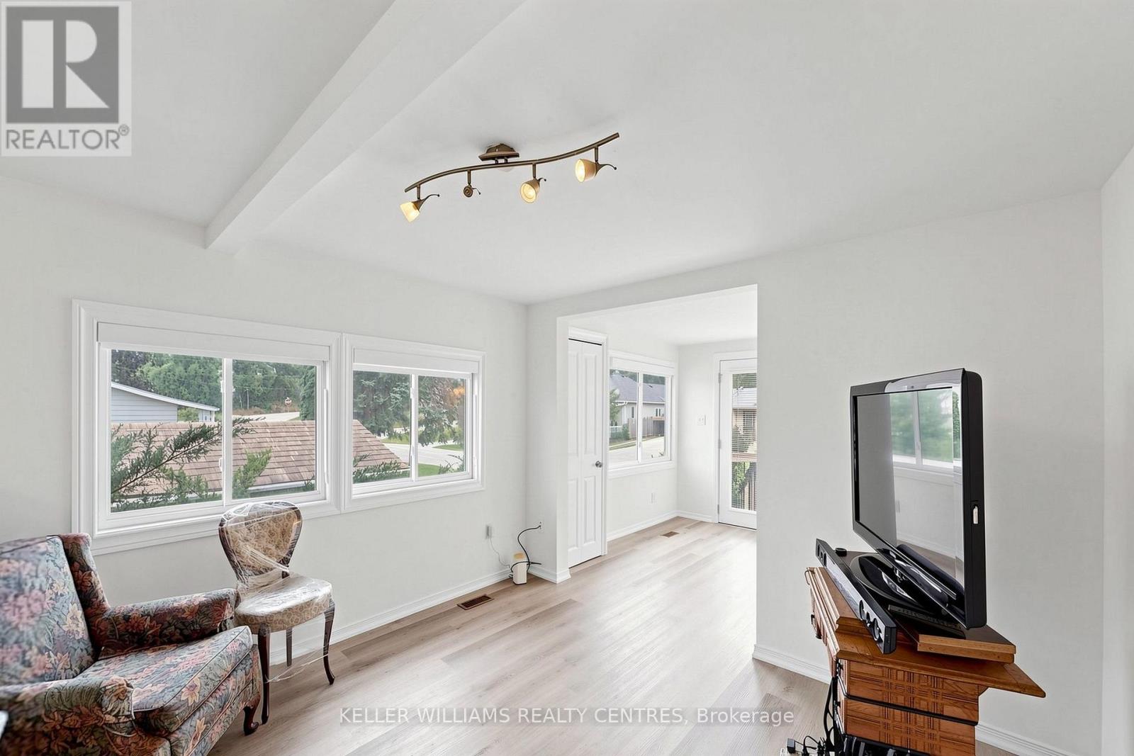 9 Maple Grove Street Property Photo 6