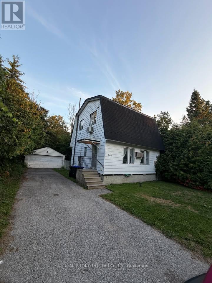 761 Innisfil Beach Road Property Photo 1
