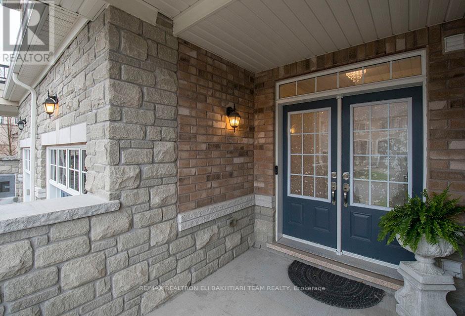 96 Port Arthur Crescent Property Photo 4