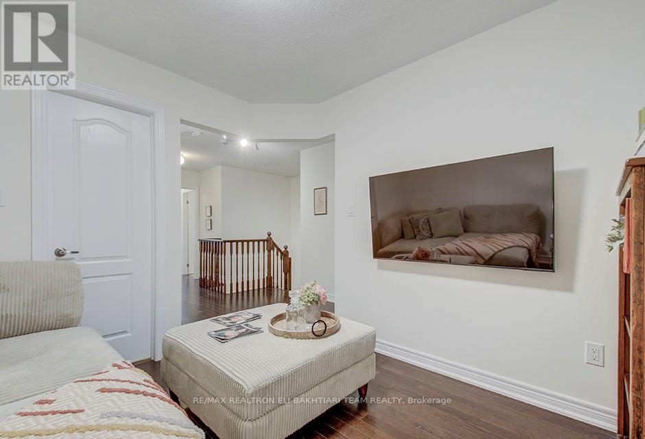 96 Port Arthur Crescent Property Photo 32