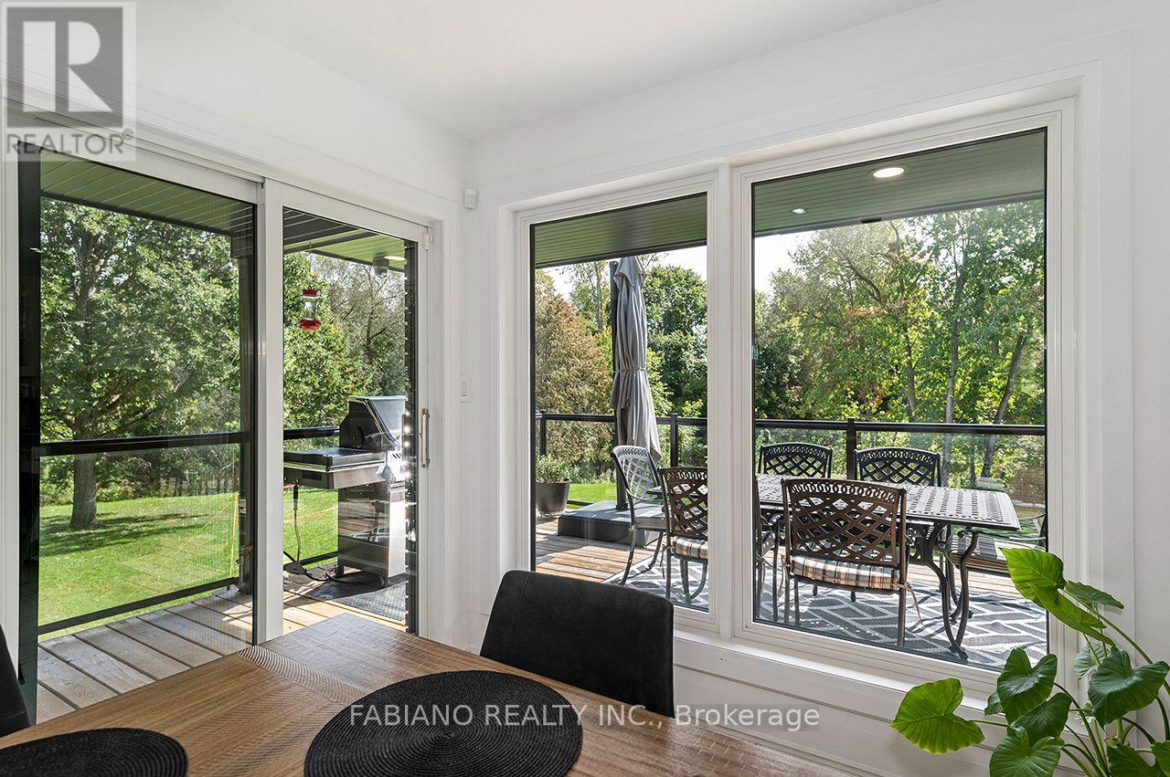 4767 14th Line Property Photo 11
