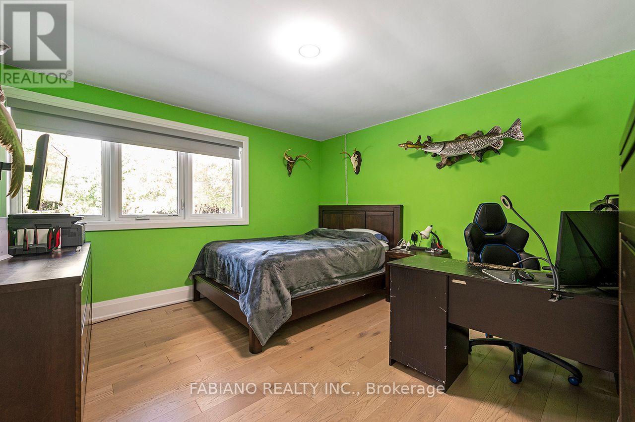 4767 14th Line Property Photo 24