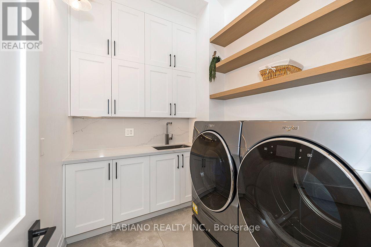 4767 14th Line Property Photo 26