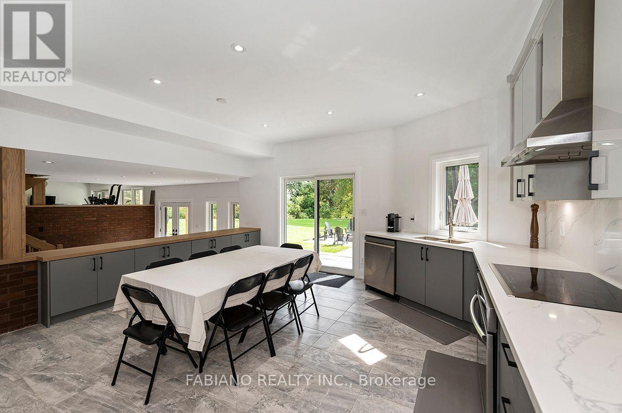 4767 14th Line Property Photo 31
