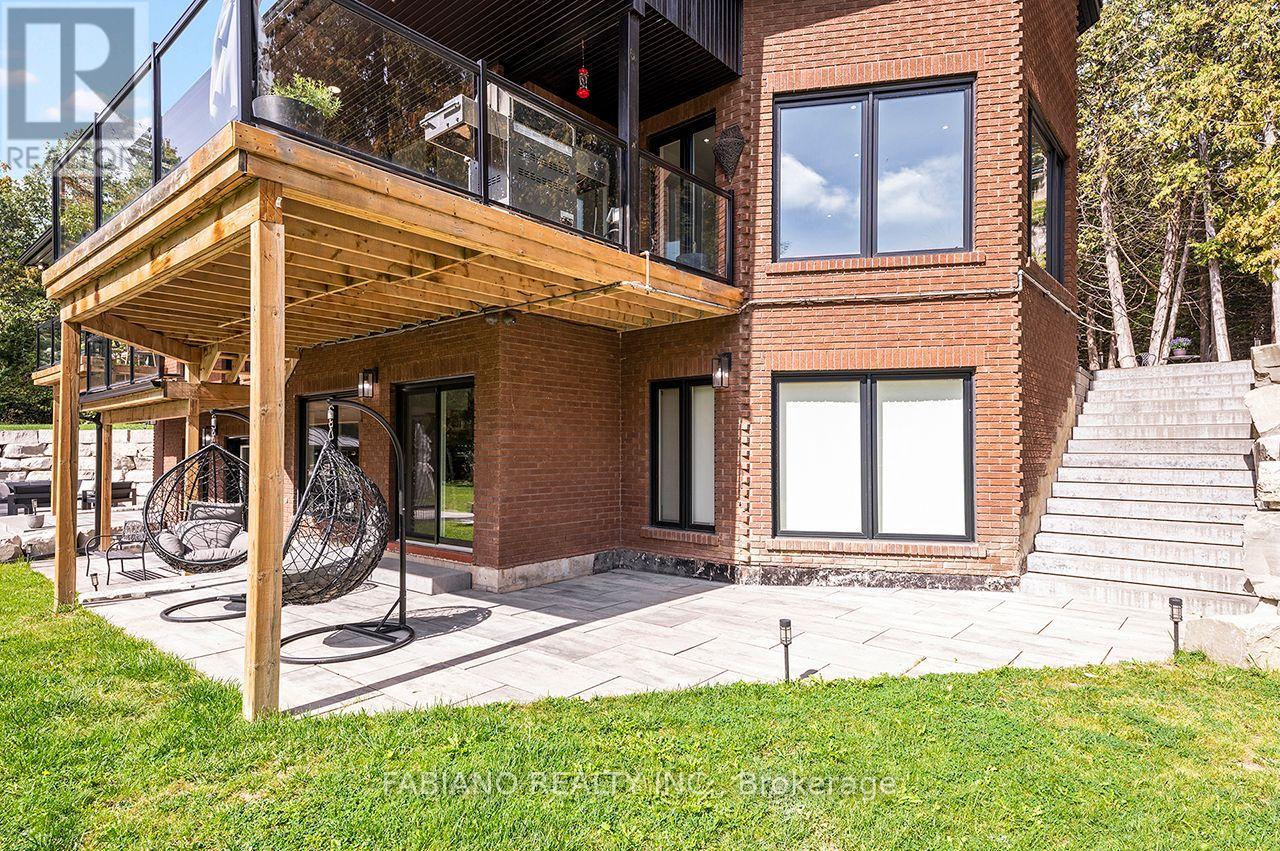 4767 14th Line Property Photo 39