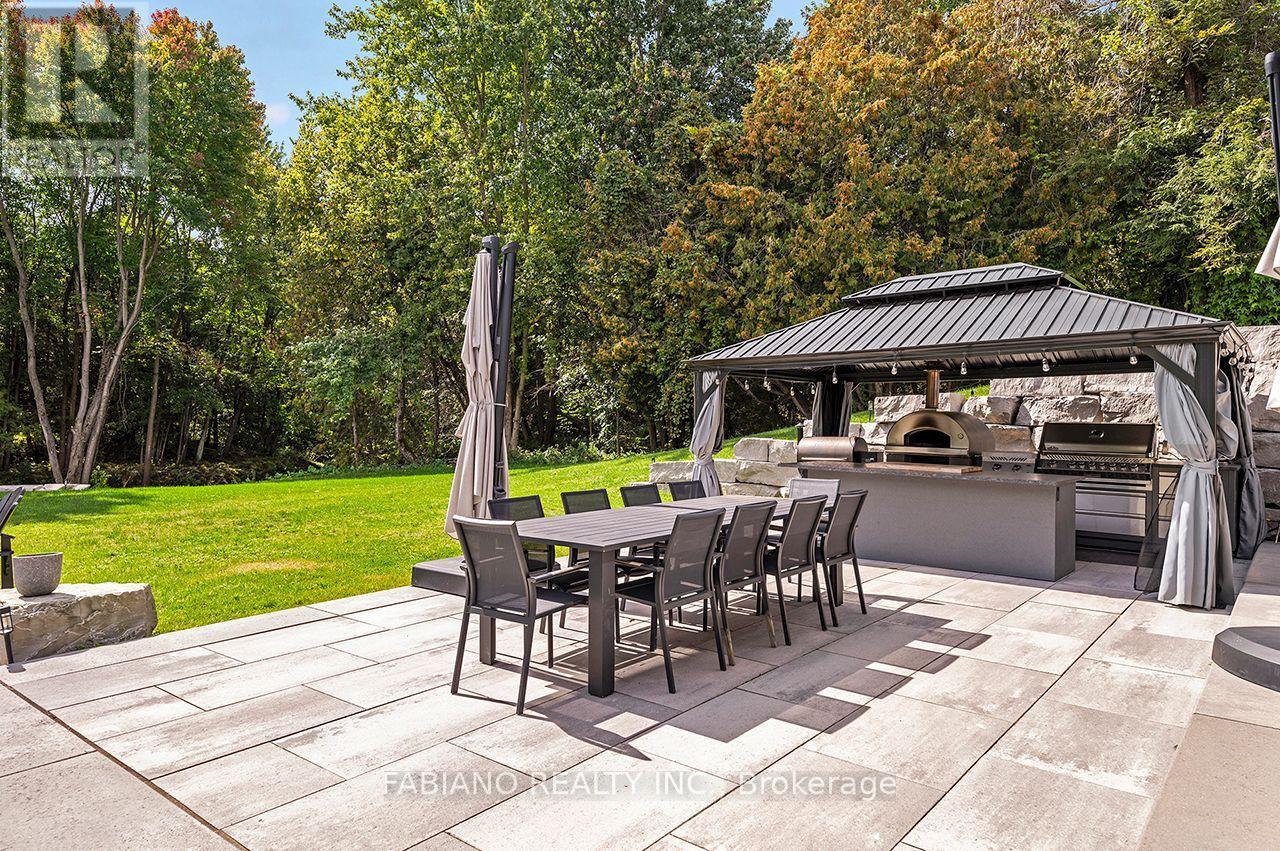 4767 14th Line Property Photo 43