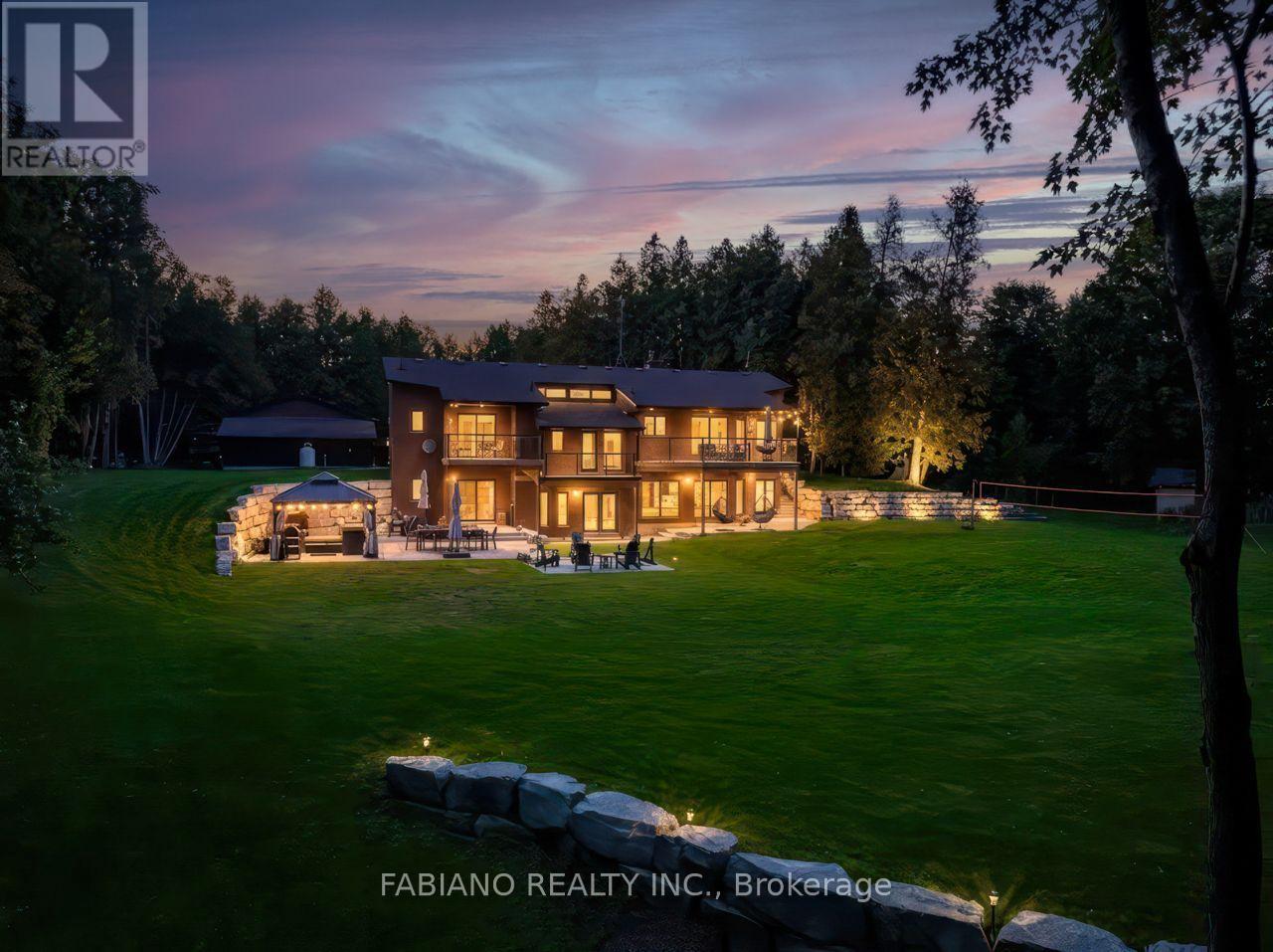 4767 14th Line Property Photo 44