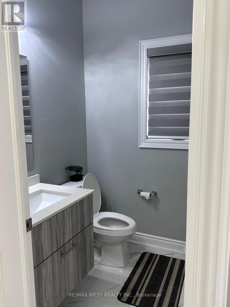 111 Scarlet Way Property Photo 17