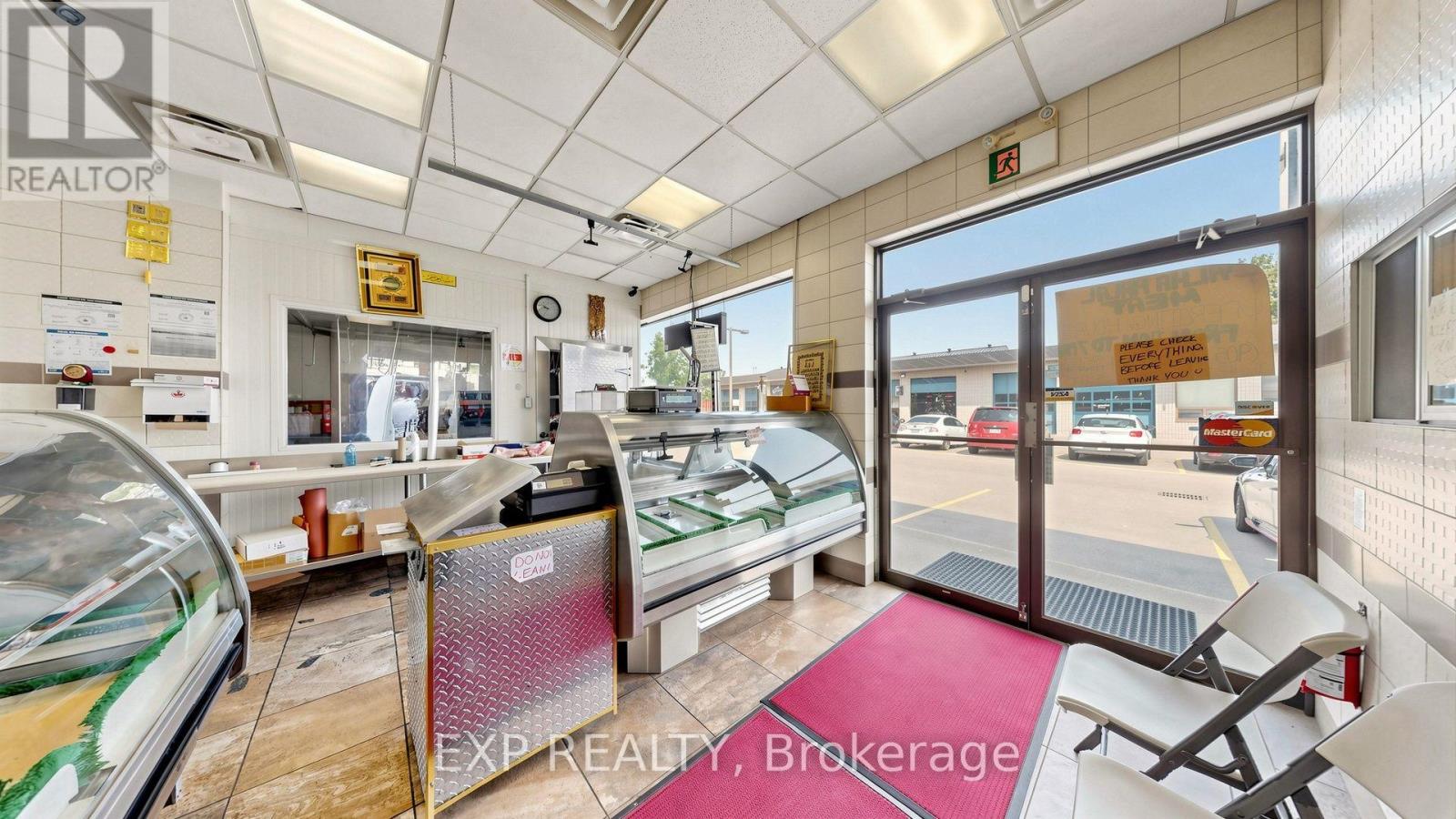 8 - 12960 Yonge Street Property Photo 3