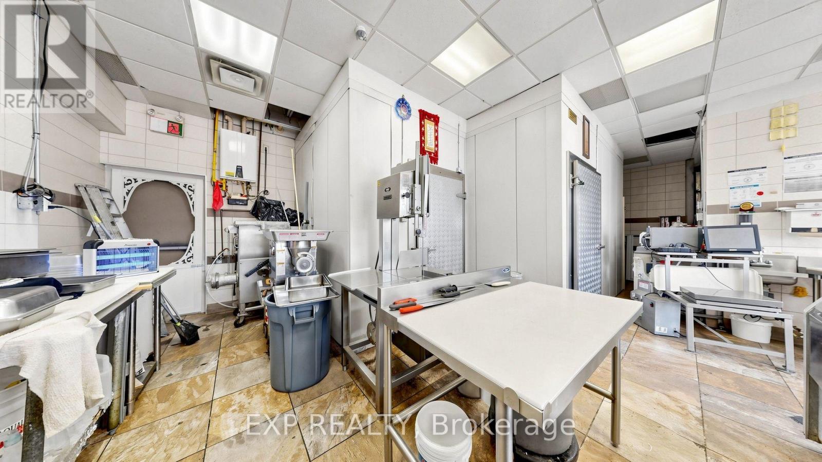 8 - 12960 Yonge Street Property Photo 10