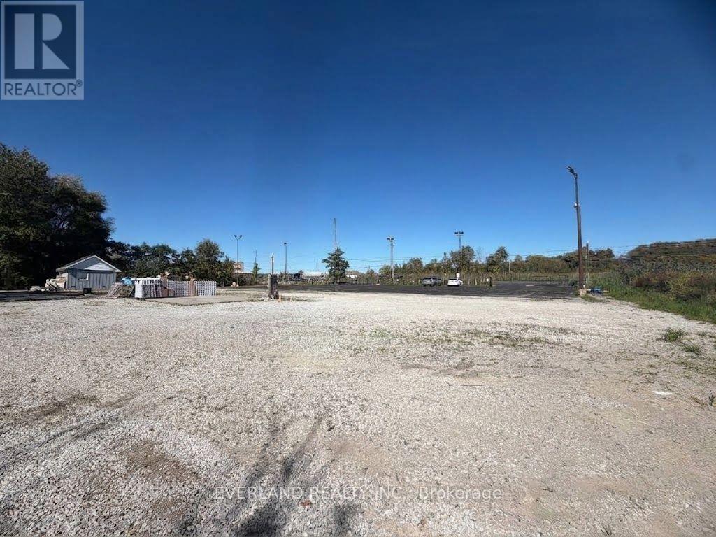 20620 Highway 11 Property Photo 2