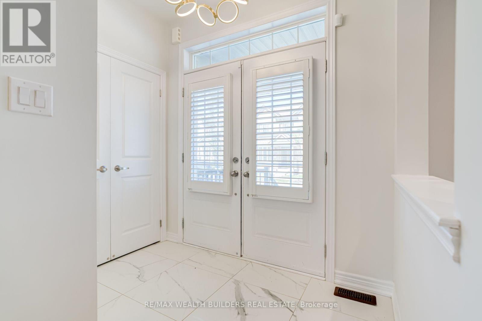 13 Waterleaf Road Property Photo 3