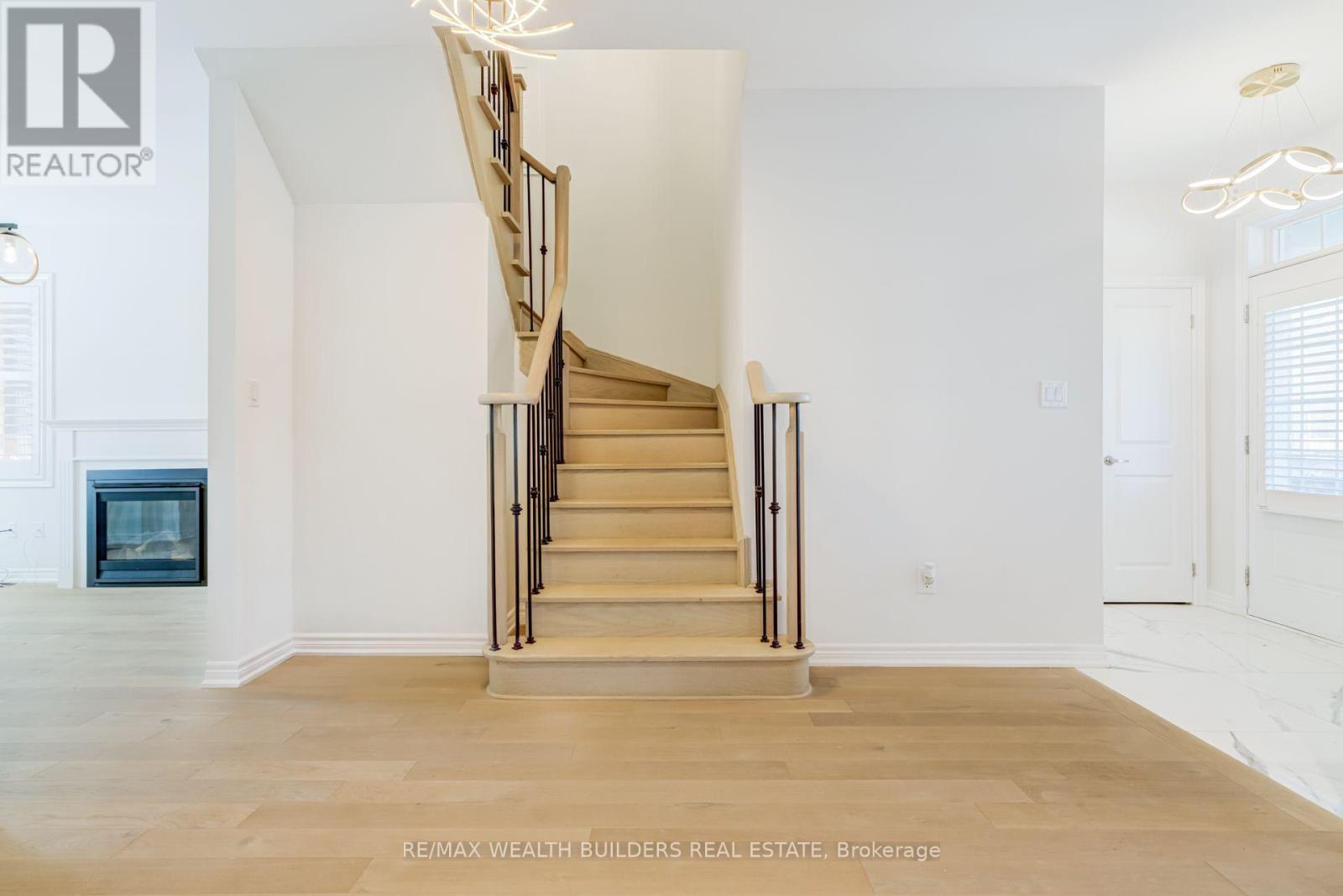13 Waterleaf Road Property Photo 18
