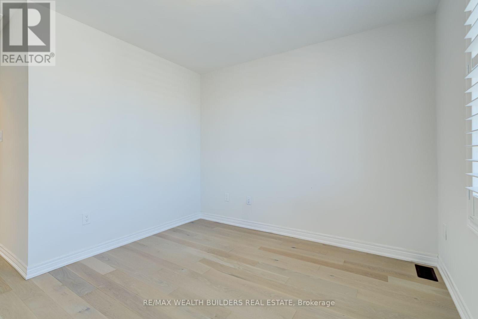13 Waterleaf Road Property Photo 27