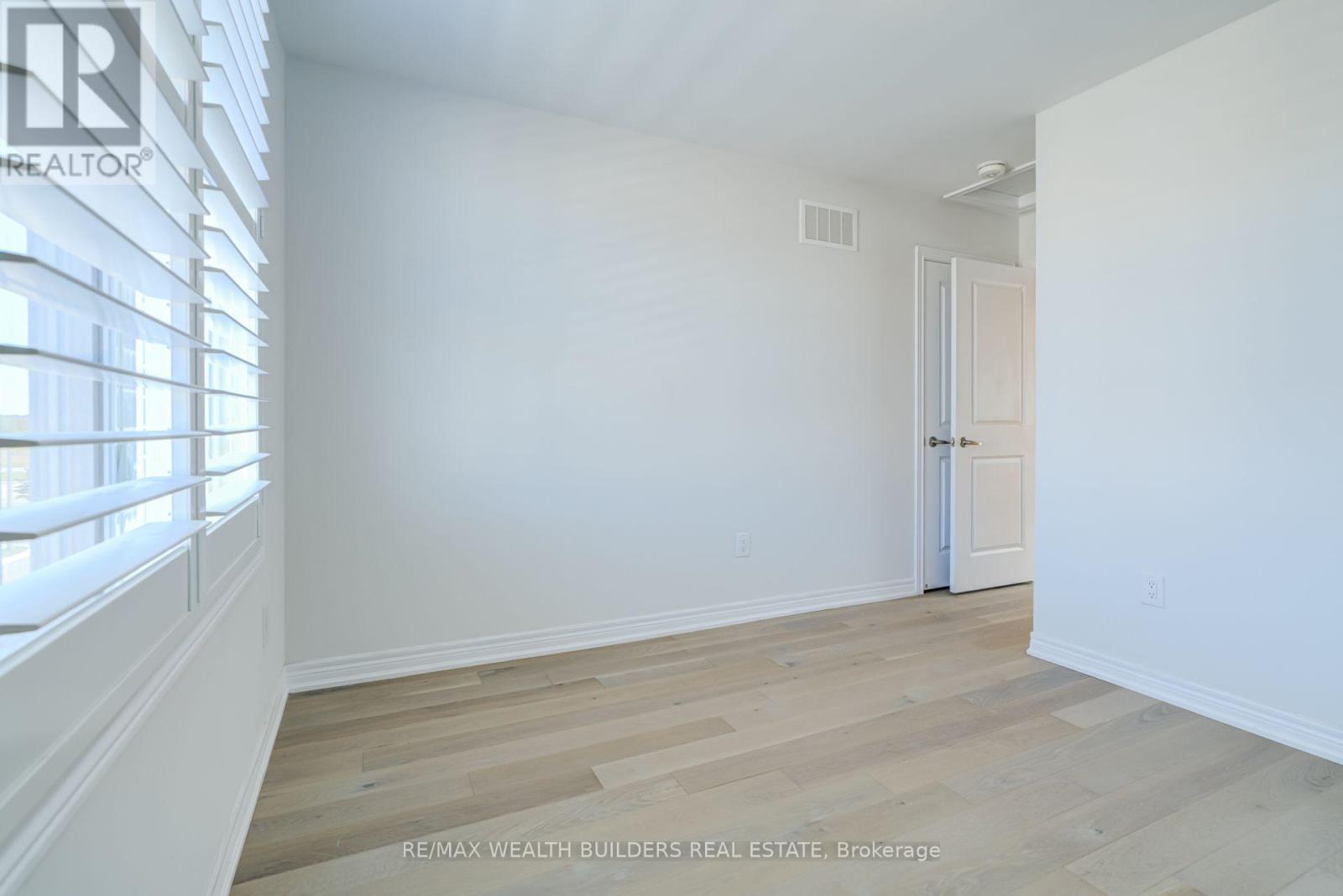 13 Waterleaf Road Property Photo 36
