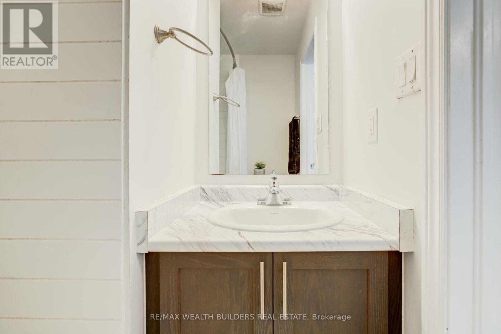 13 Waterleaf Road Property Photo 38