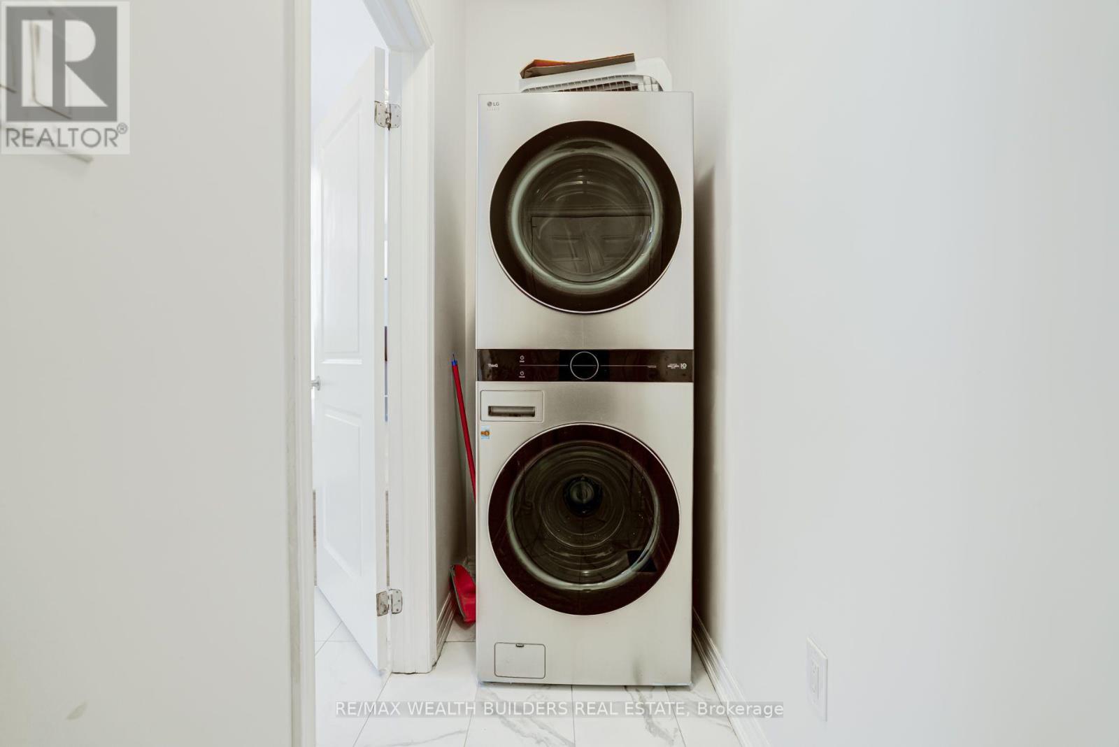 13 Waterleaf Road Property Photo 40