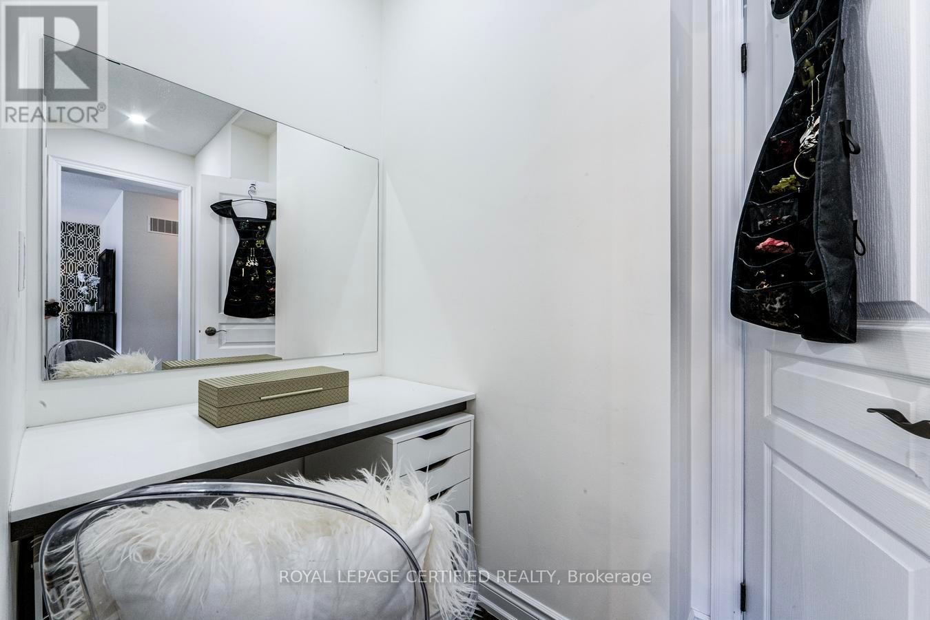 41 Danby Street Property Photo 25