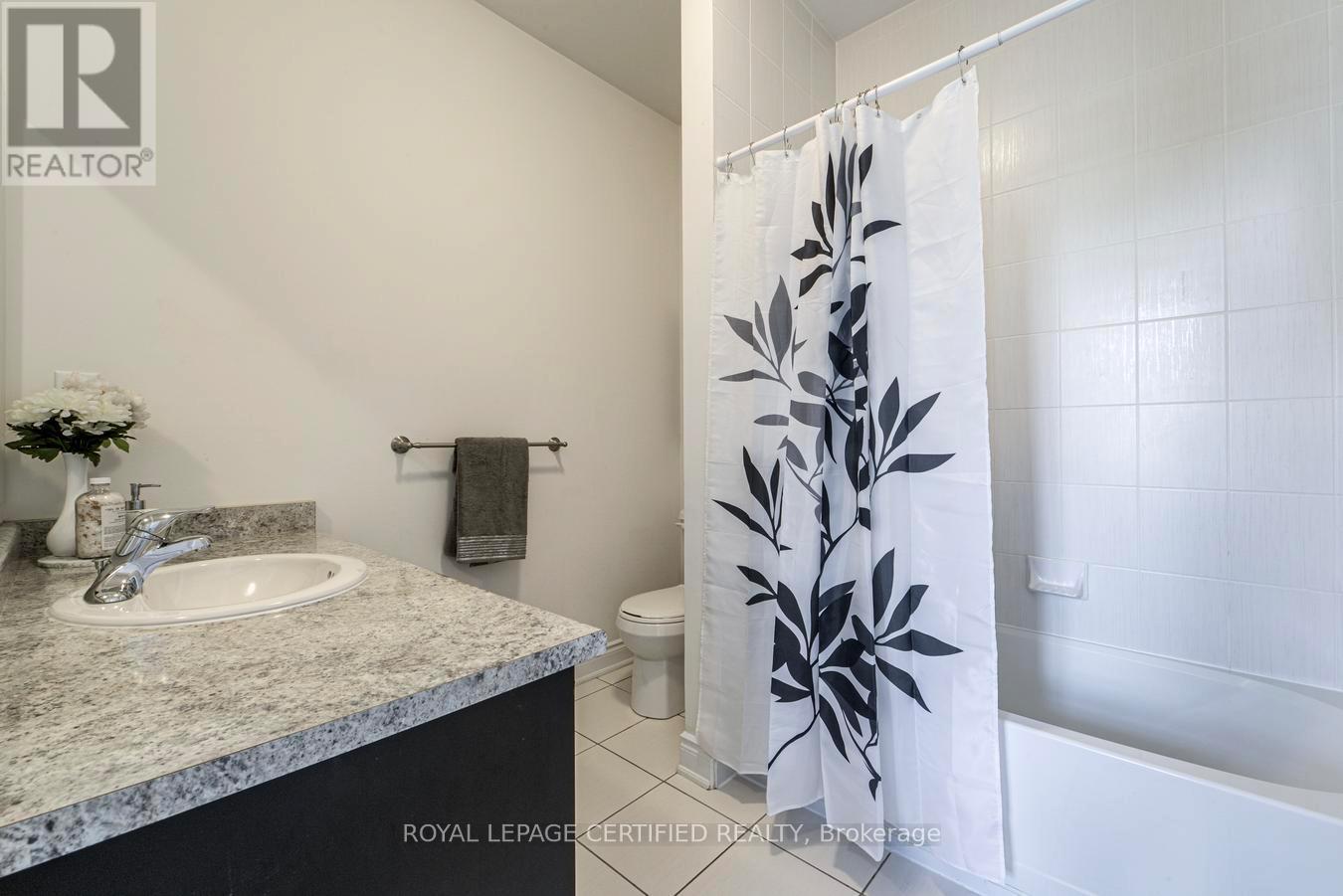 41 Danby Street Property Photo 32