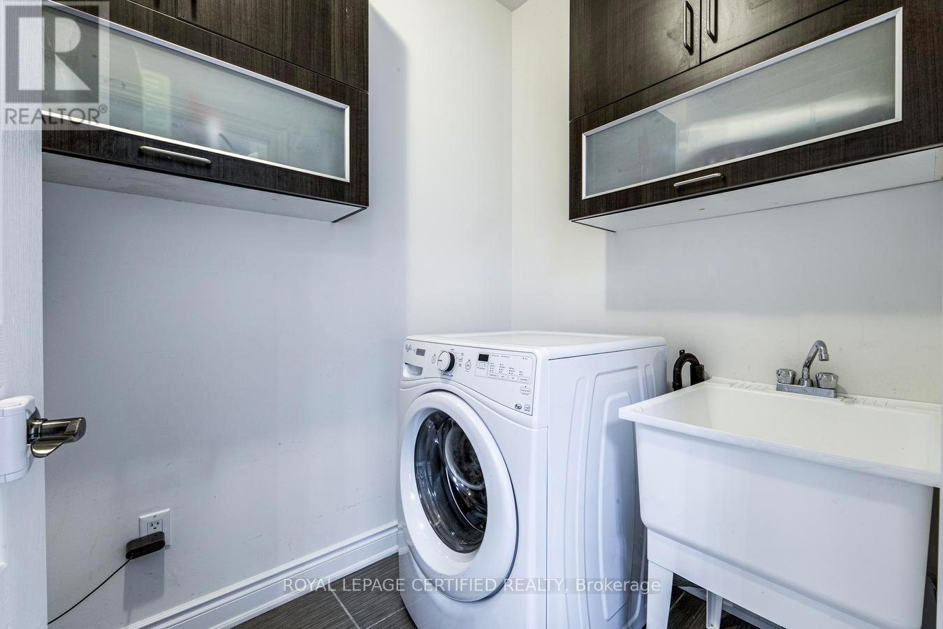 41 Danby Street Property Photo 34