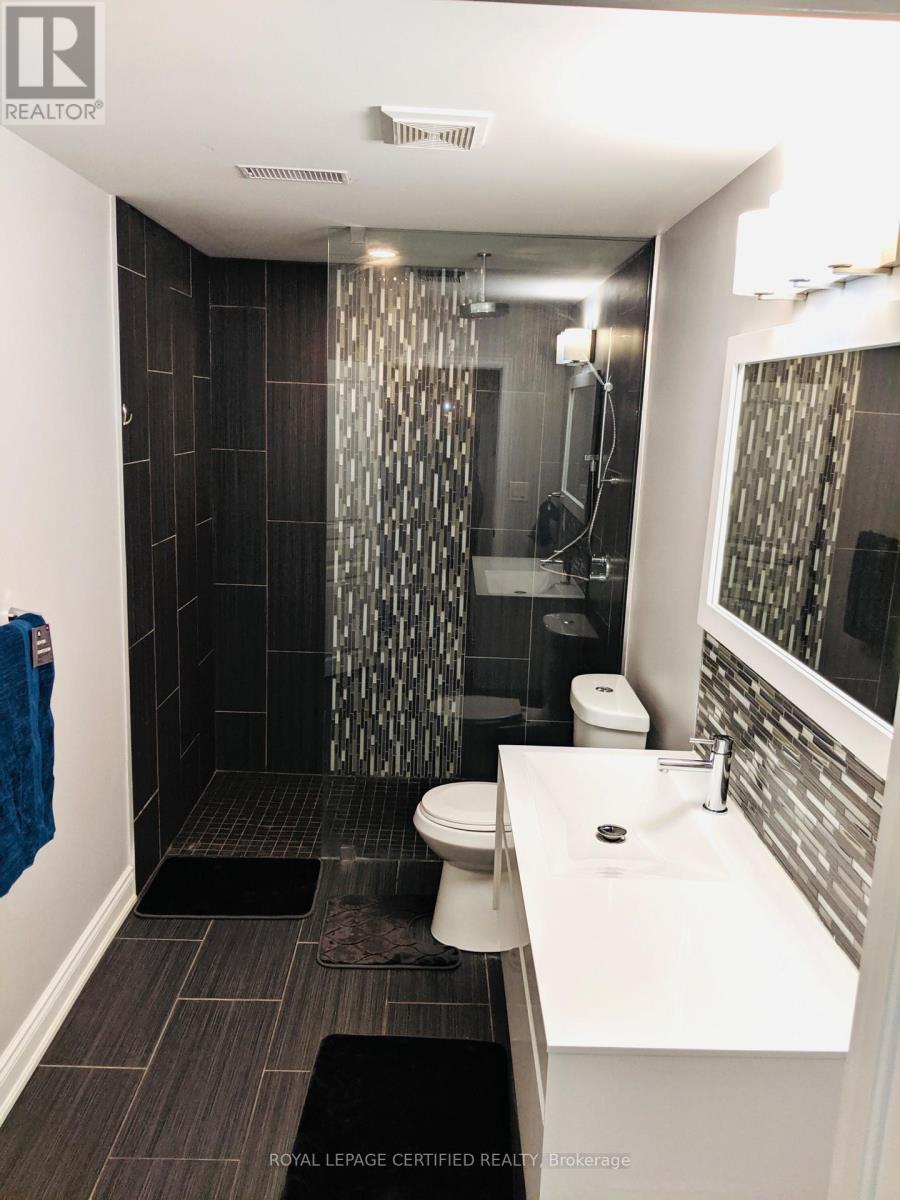 41 Danby Street Property Photo 44