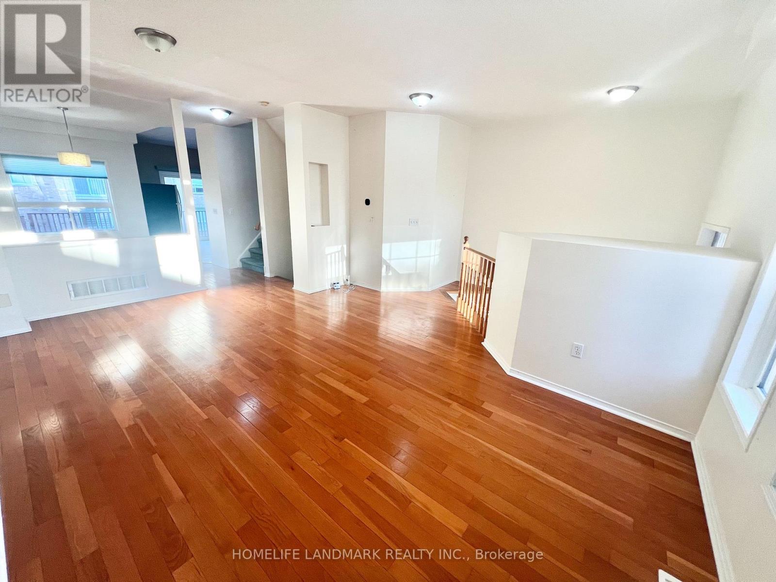 19 Fairlawn Avenue Property Photo 5
