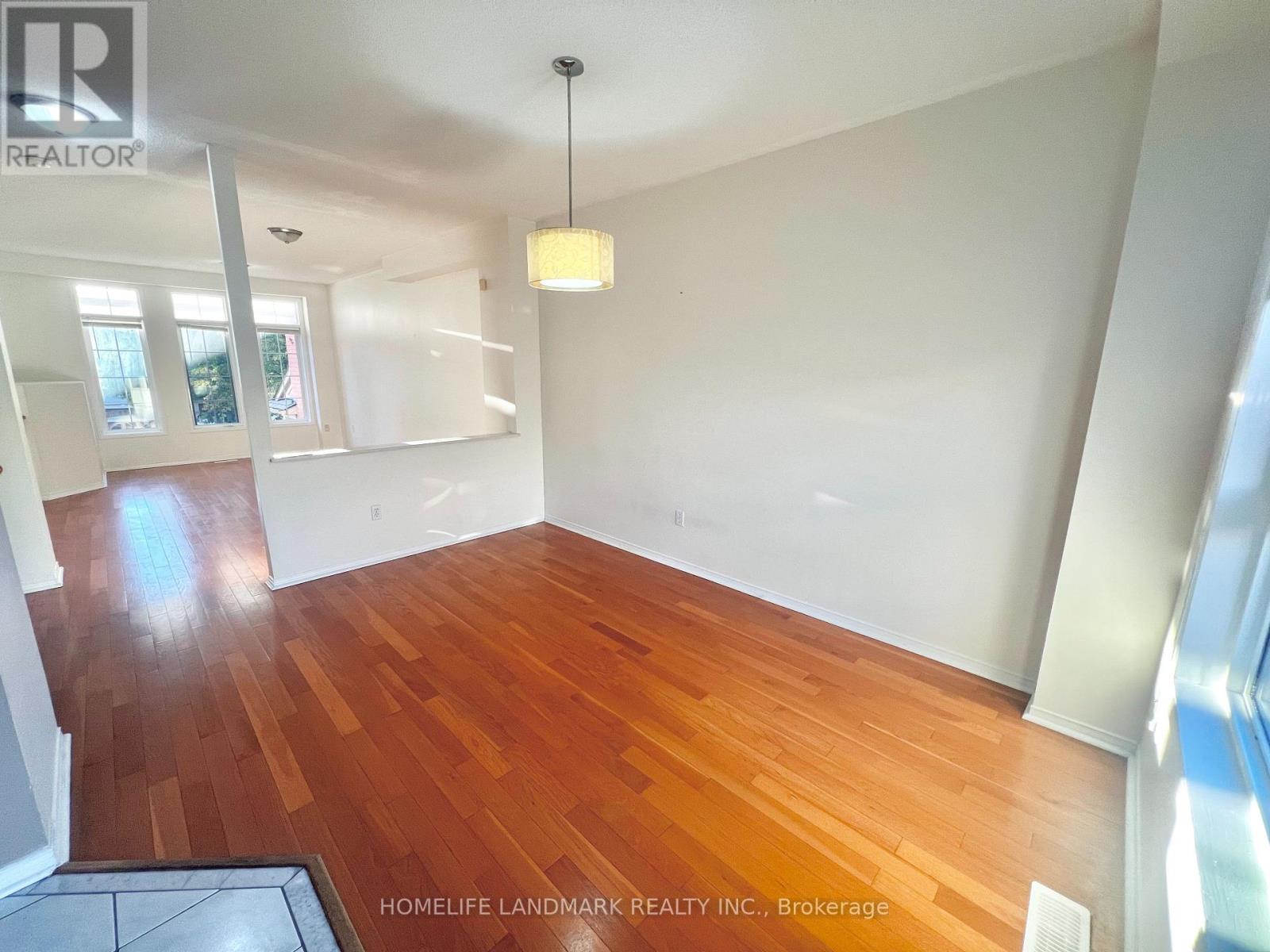 19 Fairlawn Avenue Property Photo 9