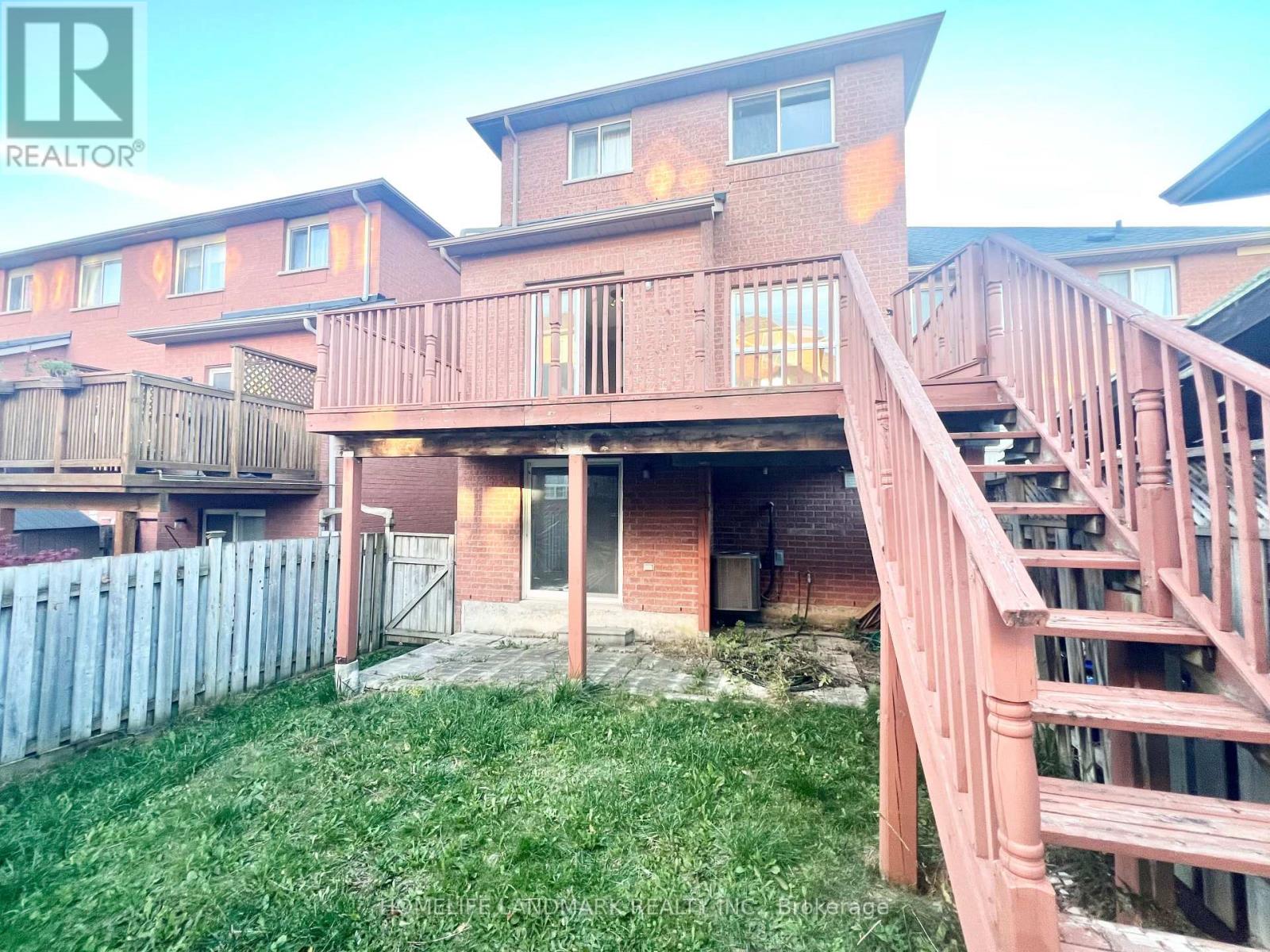19 Fairlawn Avenue Property Photo 15