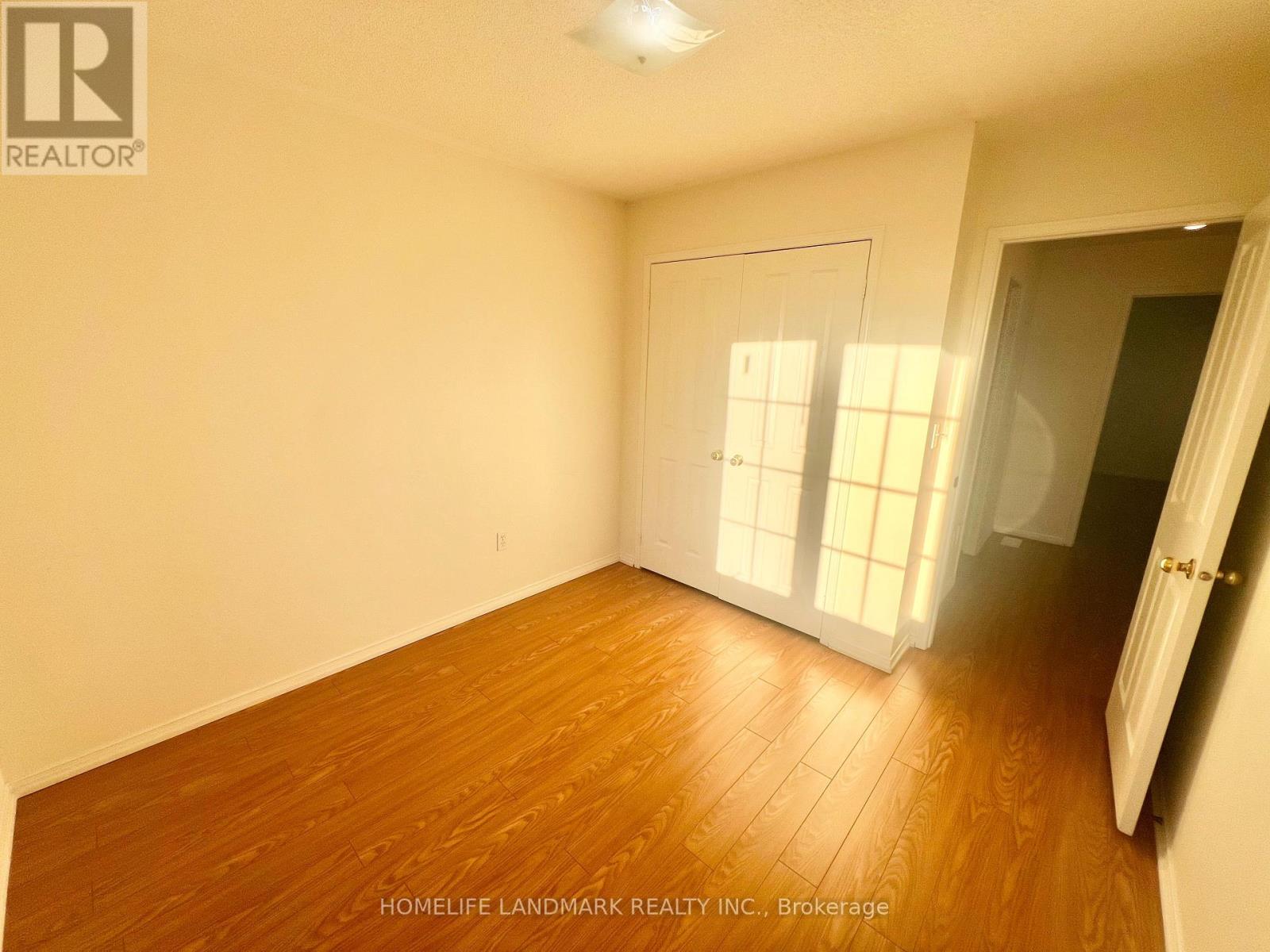 19 Fairlawn Avenue Property Photo 25