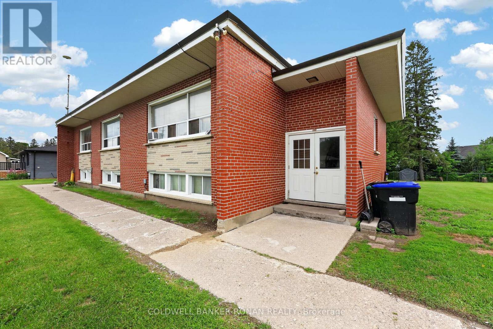 181 Murphy Road Property Photo 8