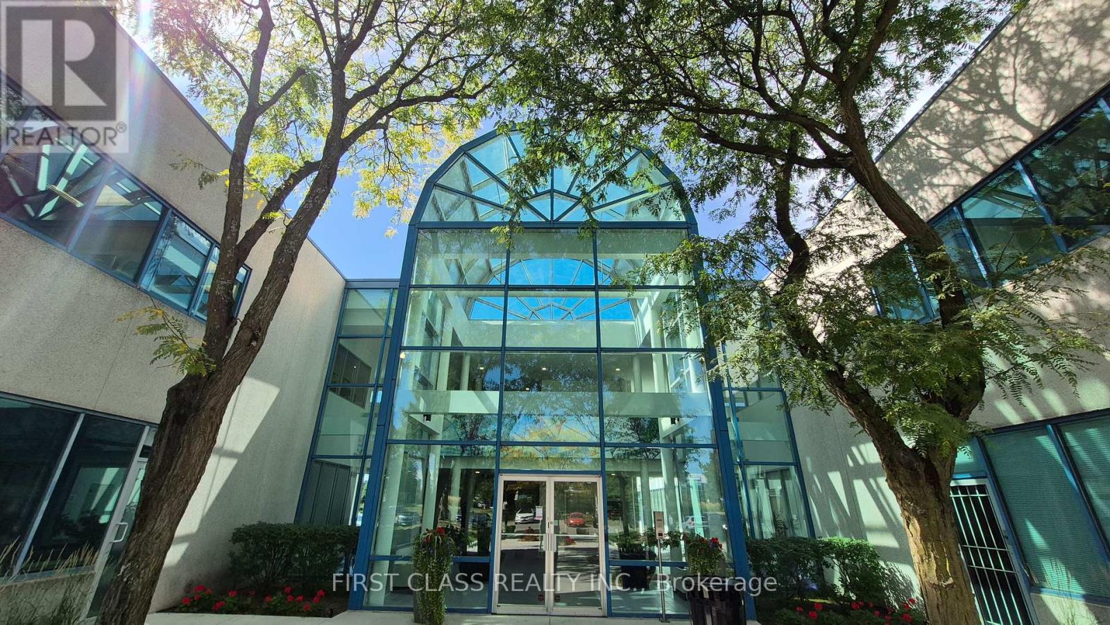226 - 340 Ferrier Street Property Photo 1
