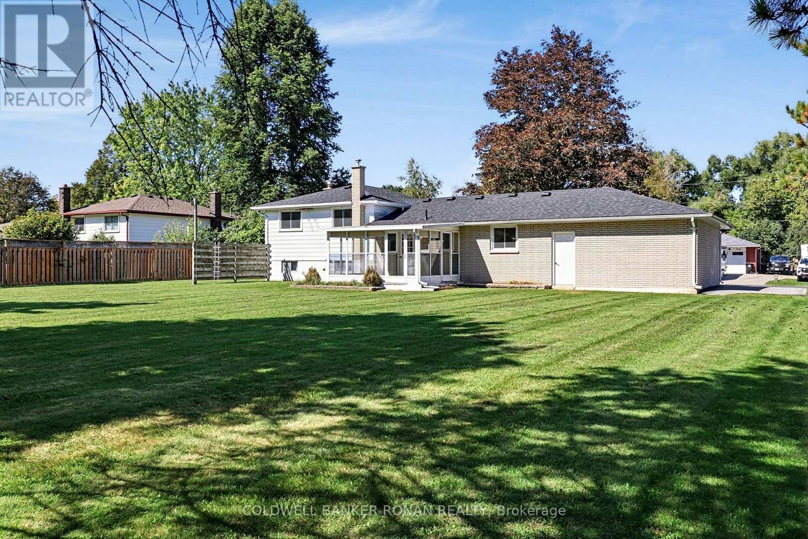 13 Grohal Drive Property Photo 3