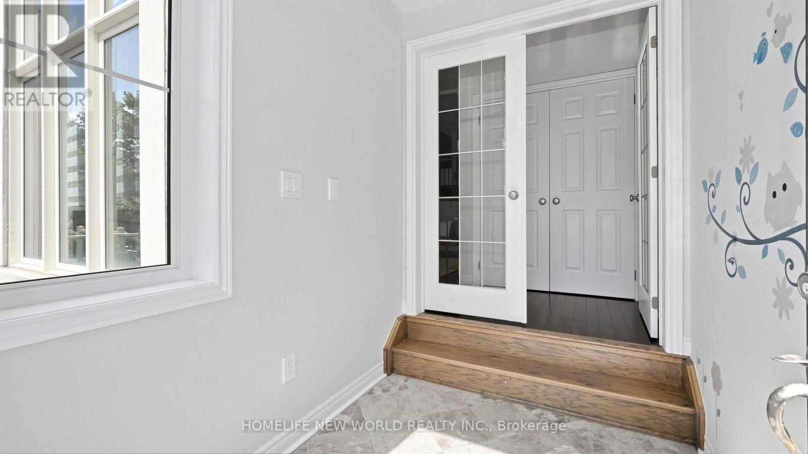 16 Victor Herbert Way Property Photo 3