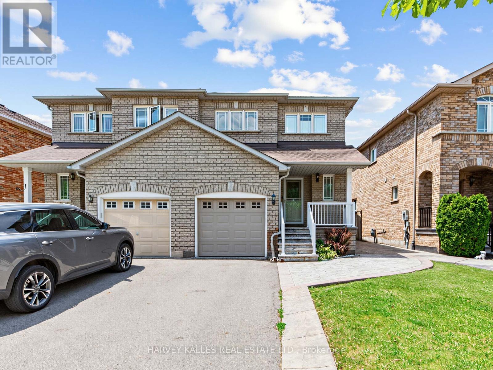 40 BLACKTHORN DRIVE Property Photo 1