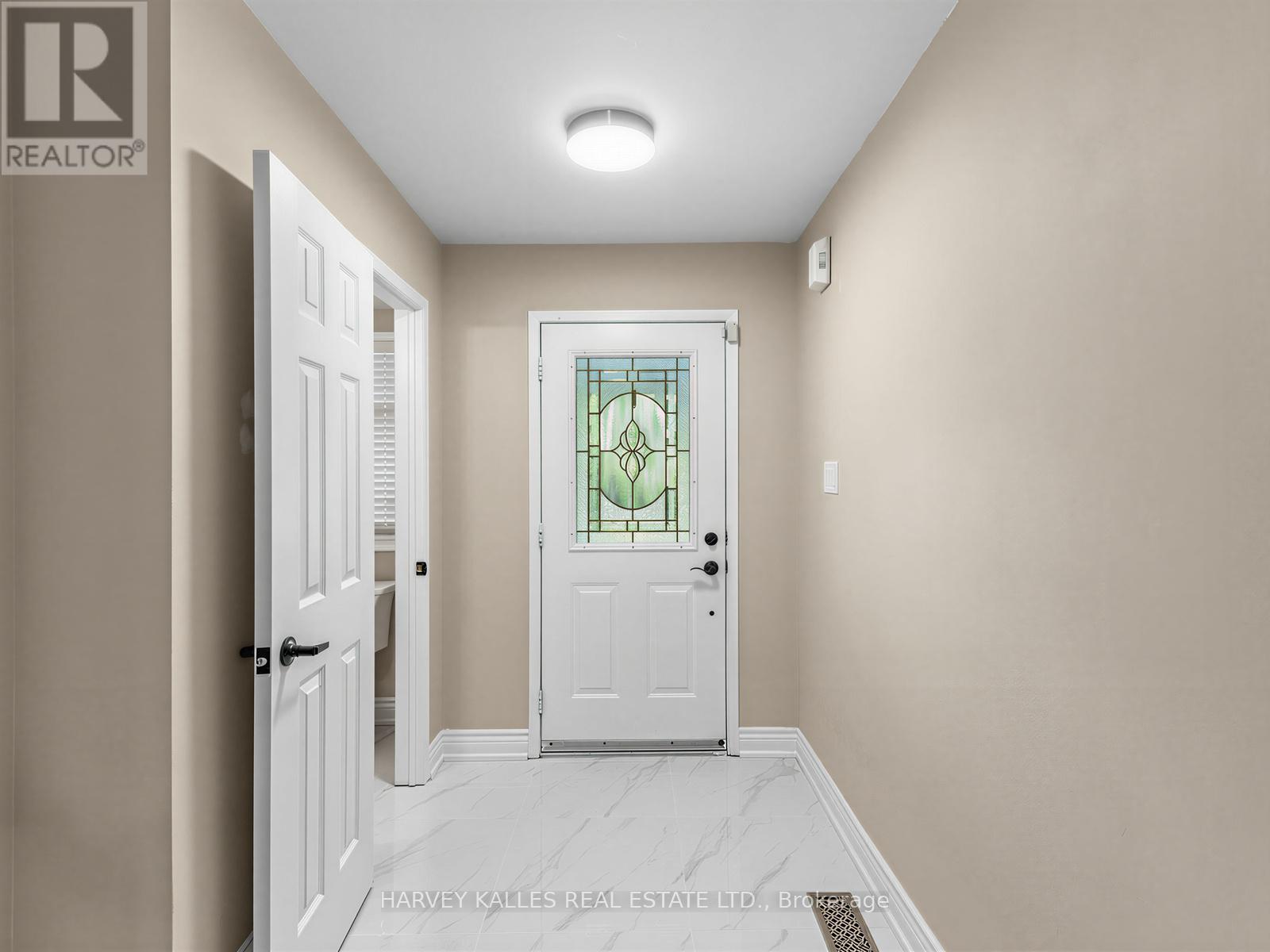 40 Blackthorn Drive Property Photo 4