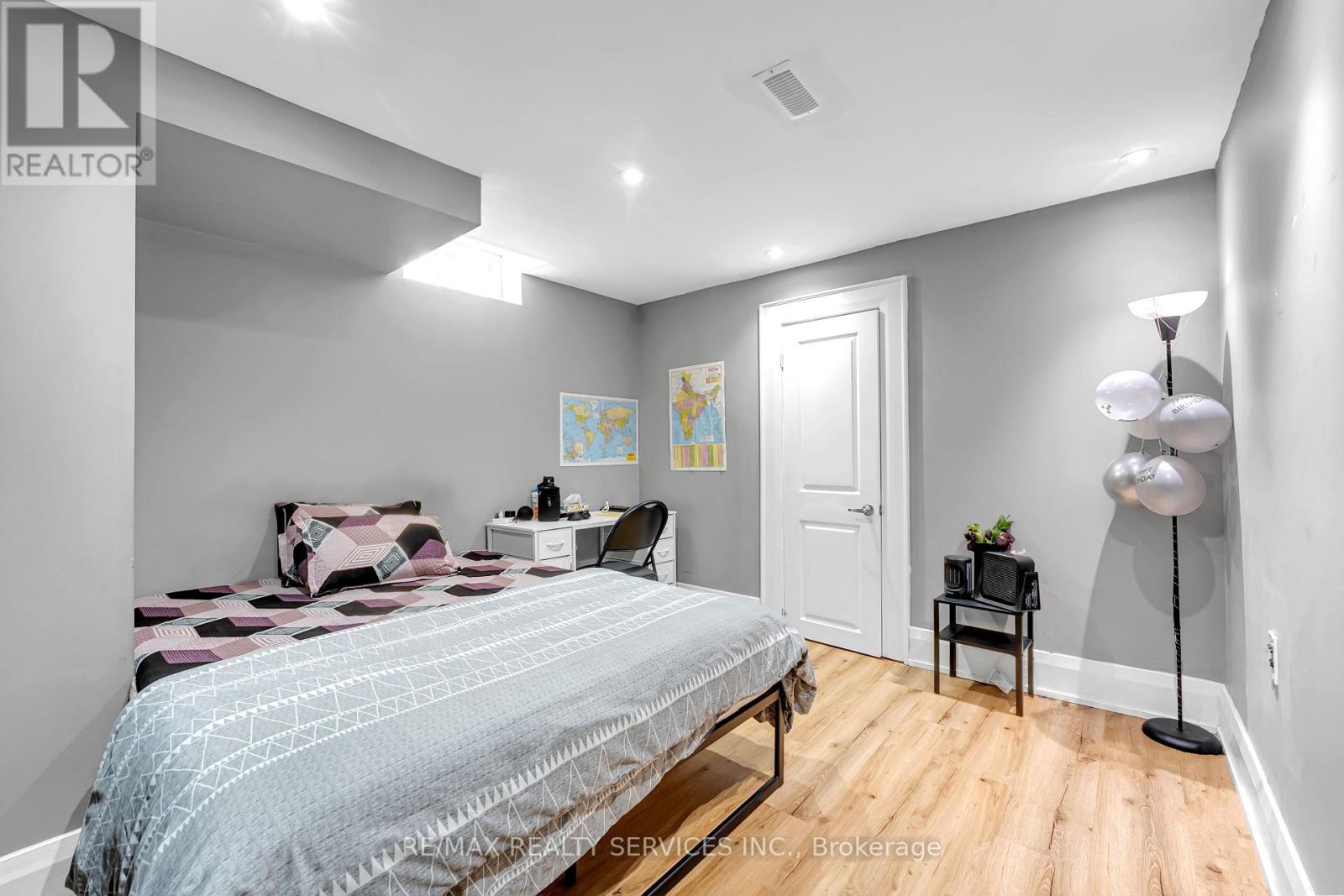 22 Giant Cedars Court Property Photo 39