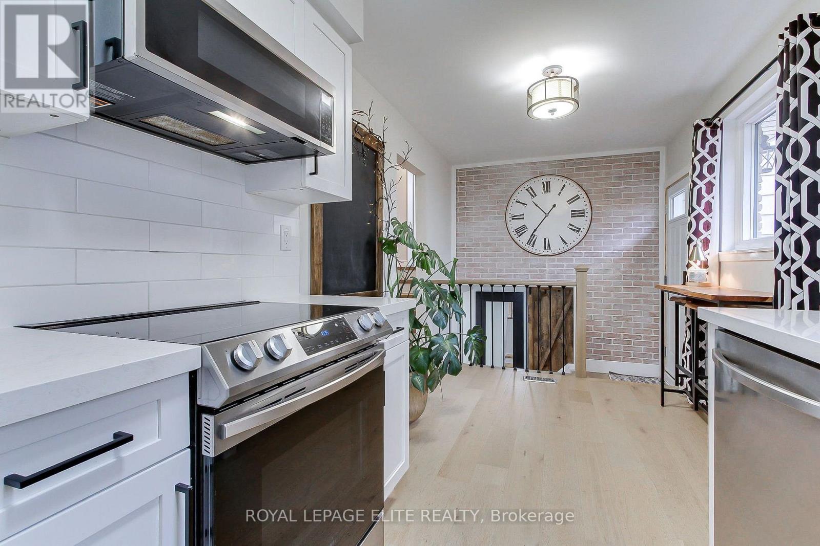 13 Alphonsus Court Property Photo 14