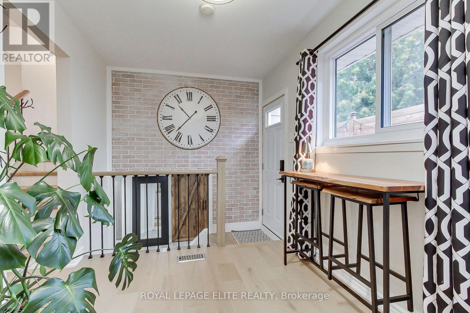 13 Alphonsus Court Property Photo 17