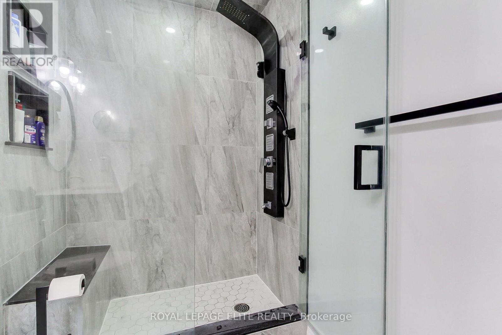 13 Alphonsus Court Property Photo 30