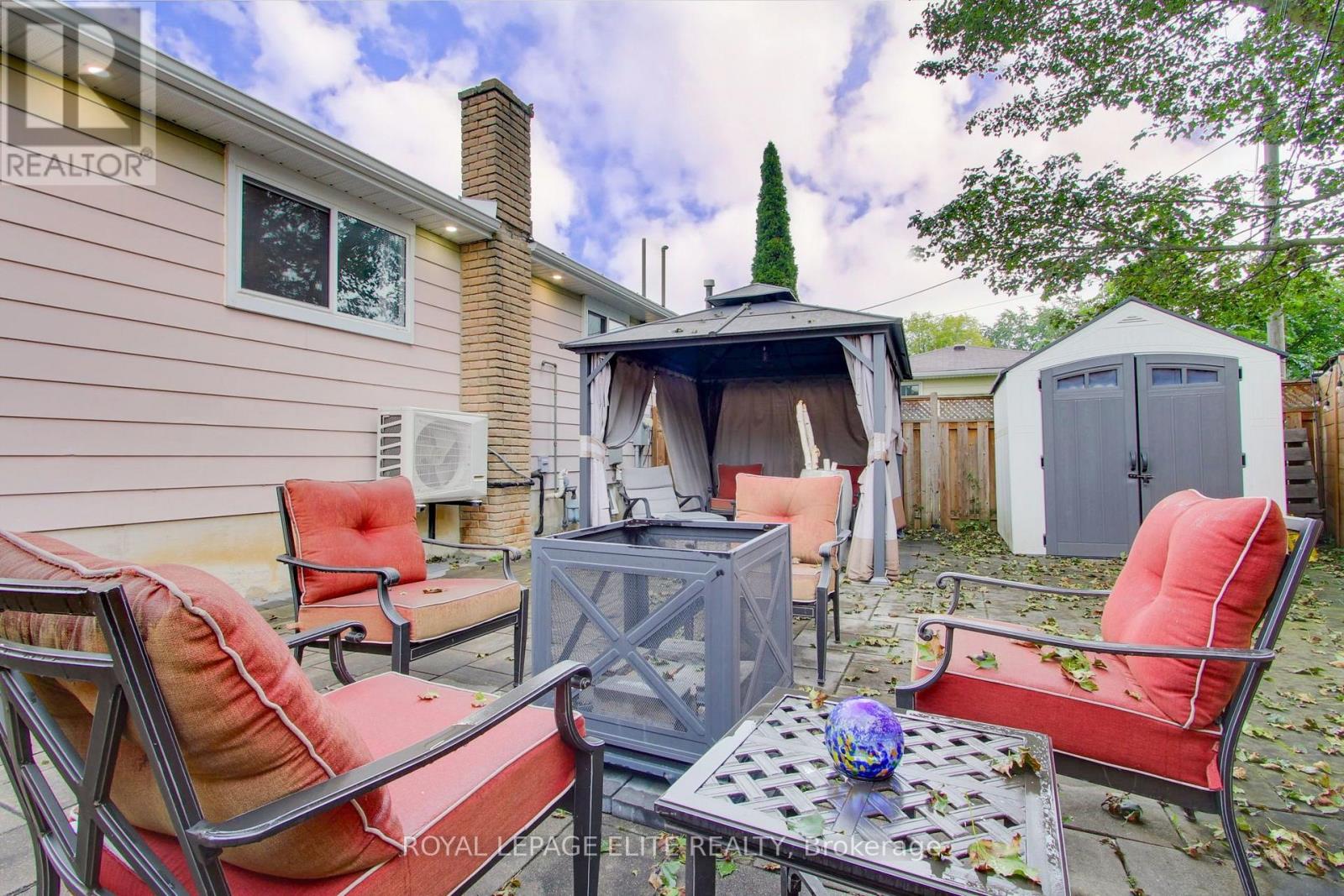 13 Alphonsus Court Property Photo 42