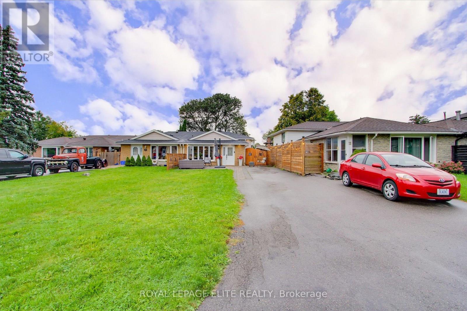 13 Alphonsus Court Property Photo 45