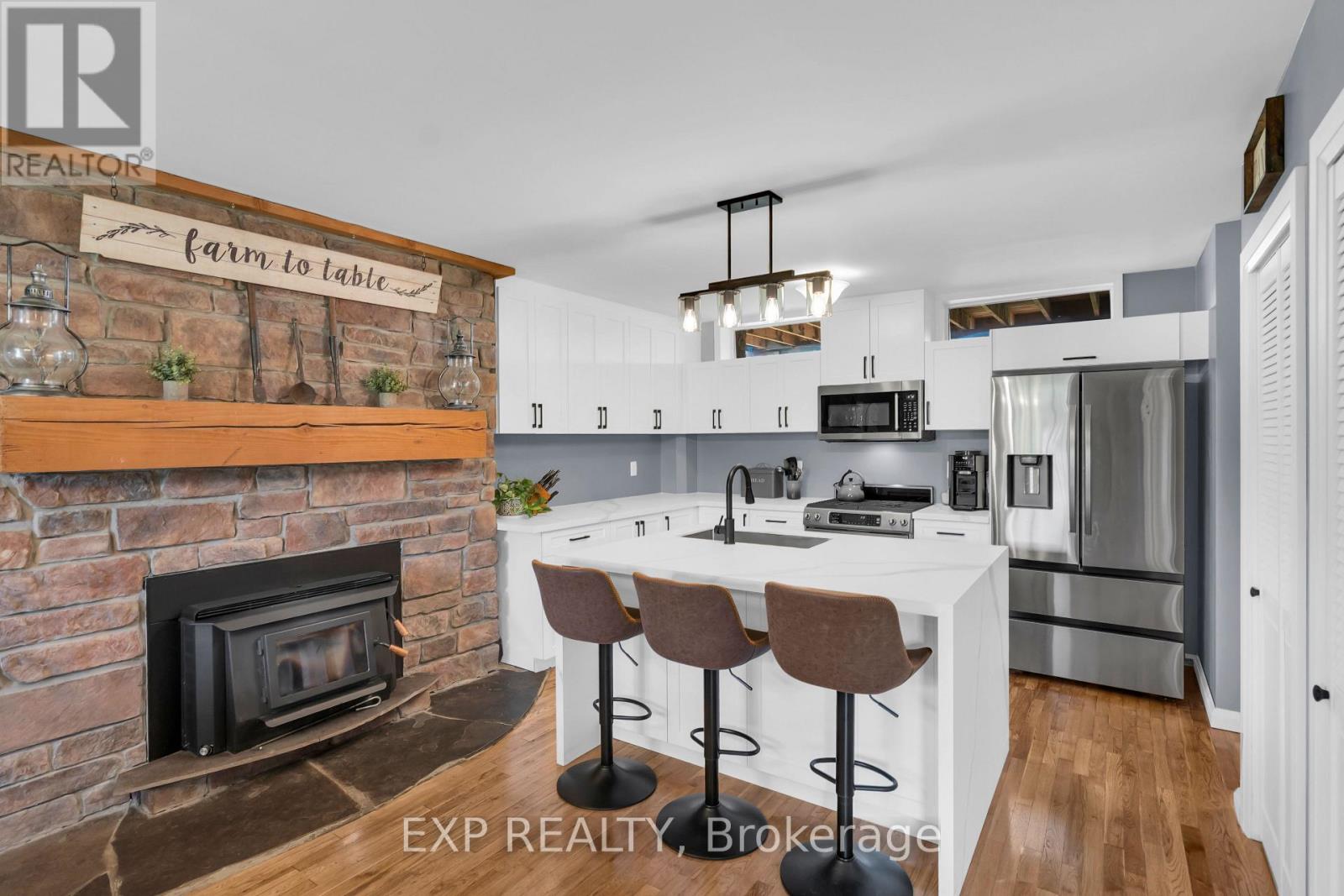220 Lakeridge Road Property Photo 18