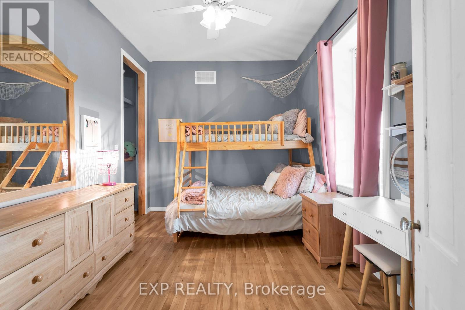 220 Lakeridge Road Property Photo 25