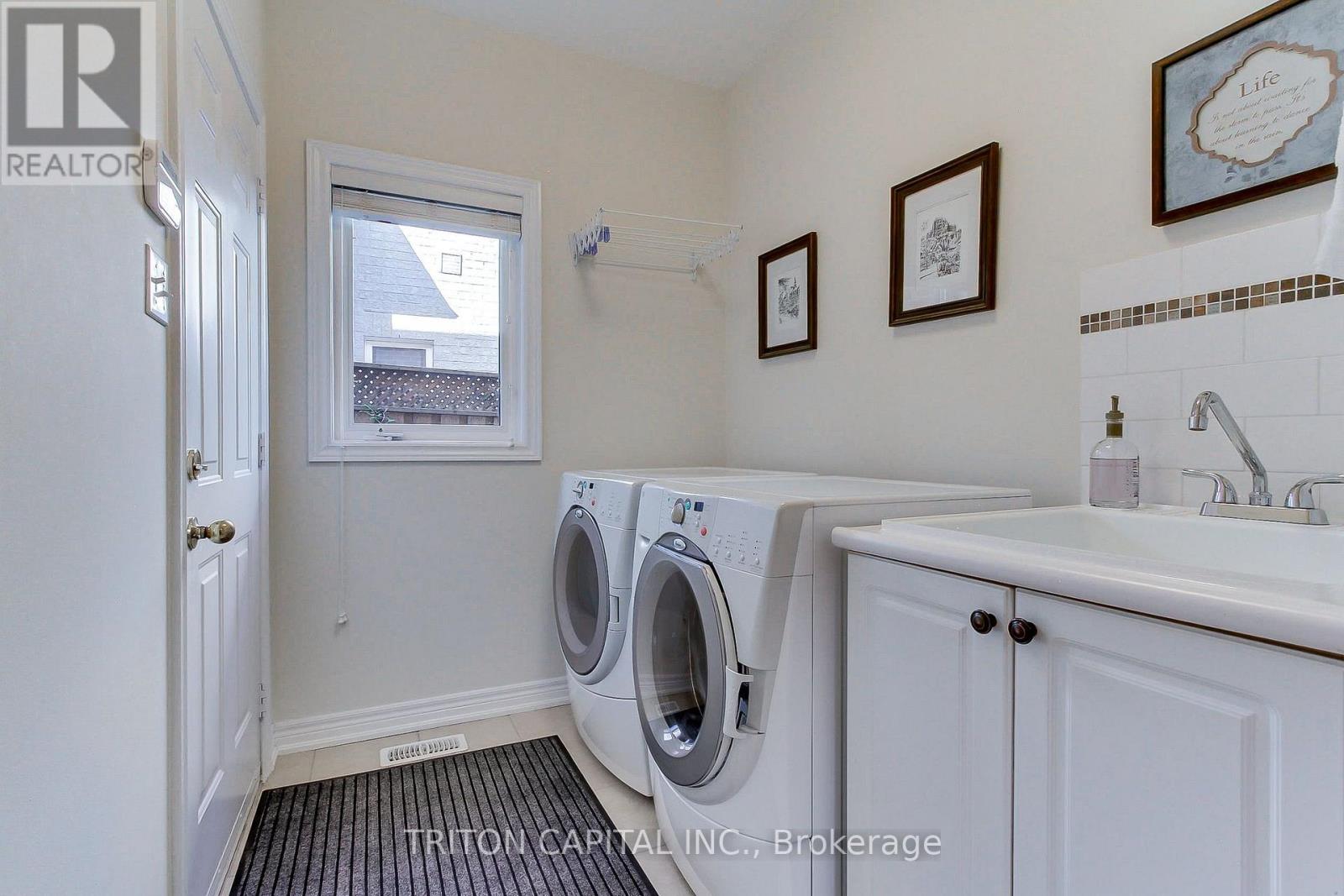 96 Timber Valley Avenue Property Photo 39